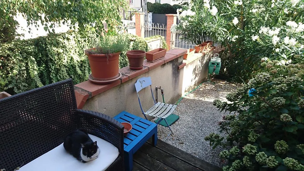 Chambres D'Hotes Le Vol A Voile Bed & Breakfast Toulouse 0*,